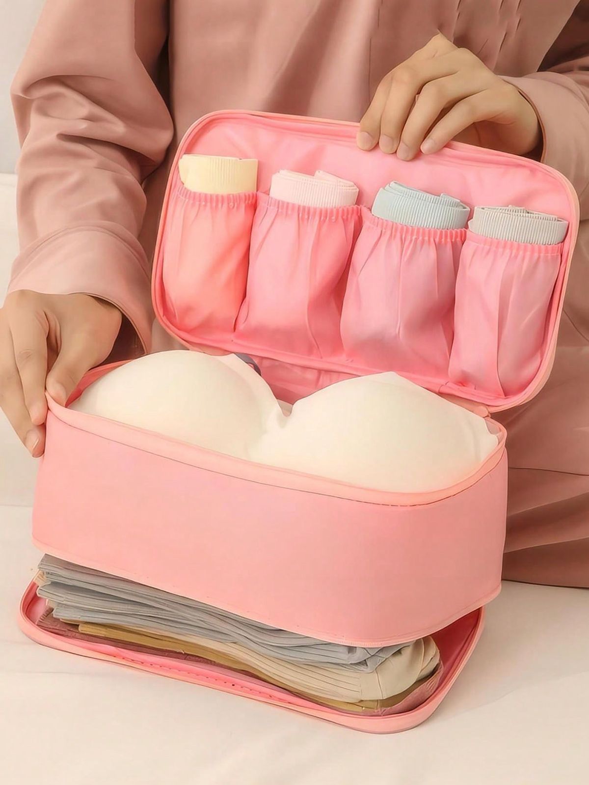 Travel Women's Storage Bag