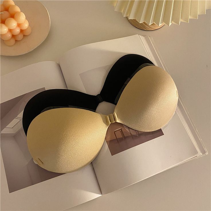 Invisible Sticky Silicone Bras,Reusable (Pack of 2)